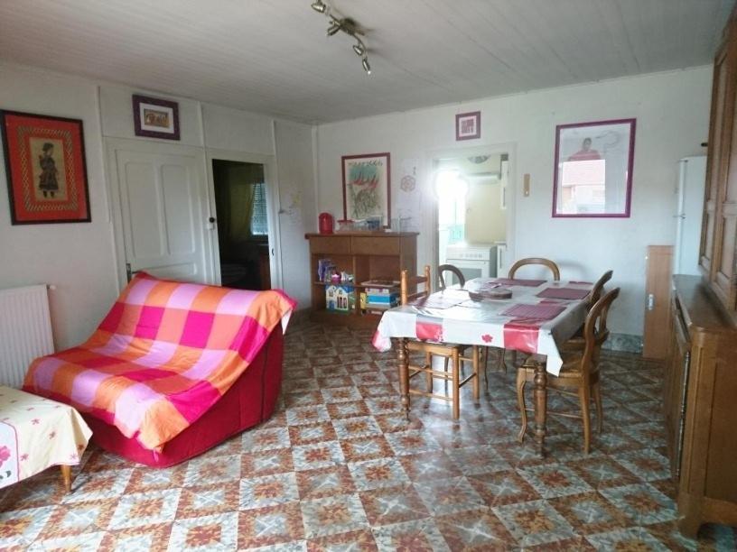 Villa Complexe Familial Charmes  Exterior foto