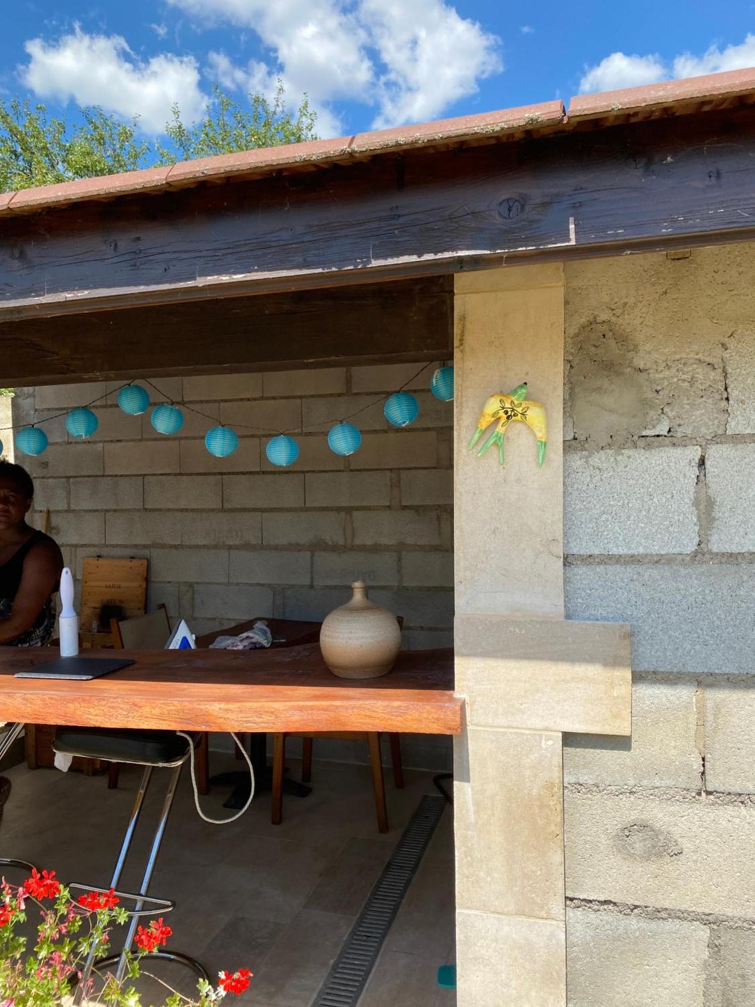 Villa Complexe Familial Charmes  Exterior foto